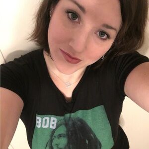 Meet your Posher, Michele